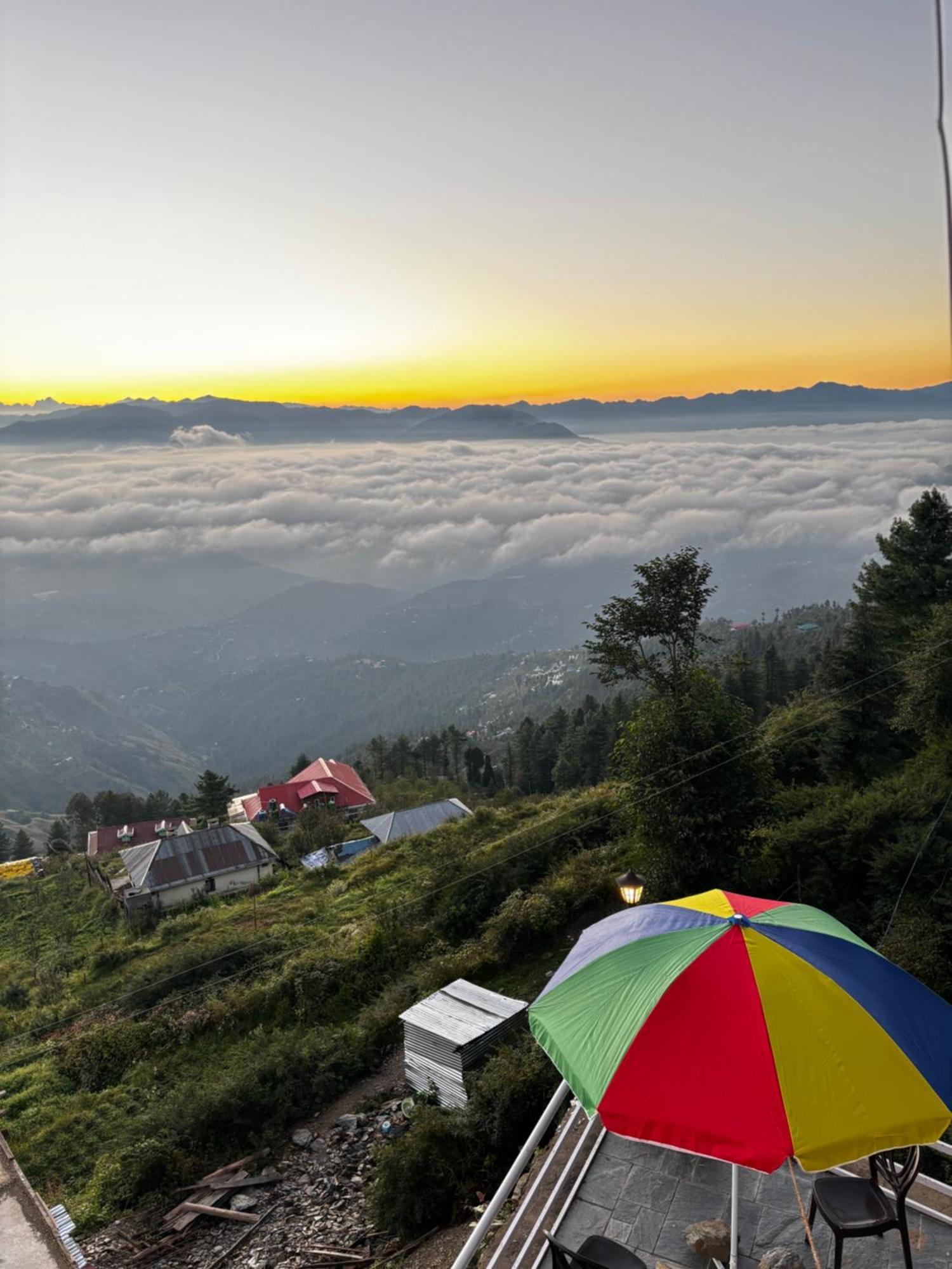 Hilly Horizon Bnb Kufri Cheog Eksteriør bilde