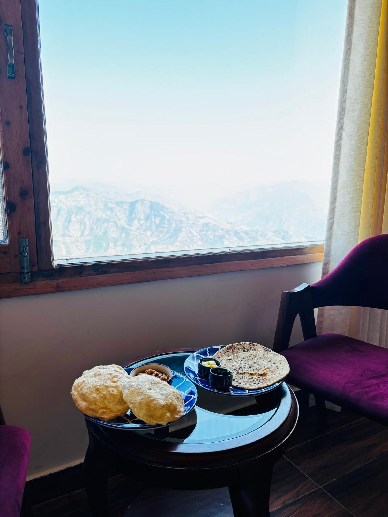 Hilly Horizon Bnb Kufri Cheog Eksteriør bilde