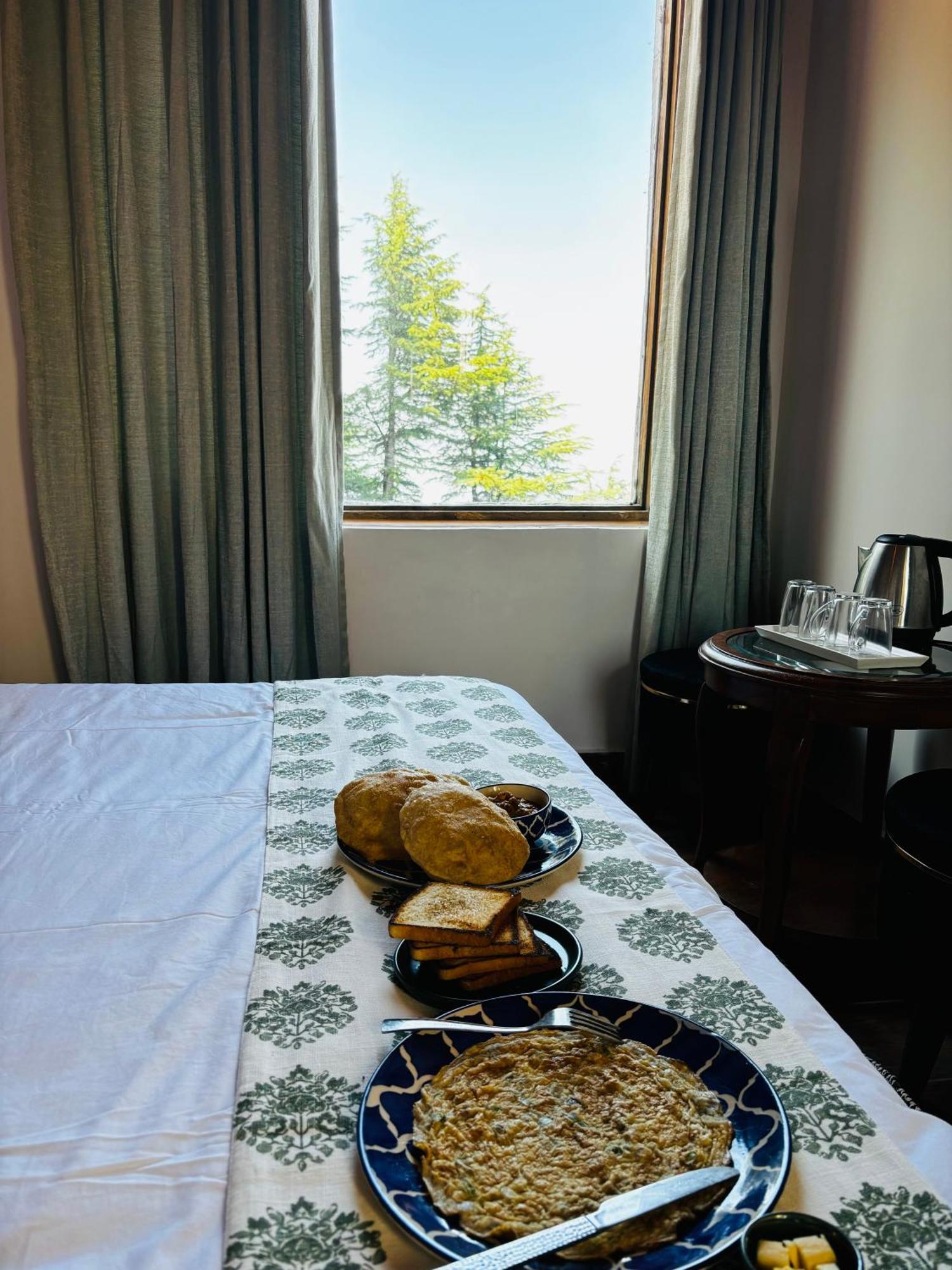 Hilly Horizon Bnb Kufri Cheog Eksteriør bilde