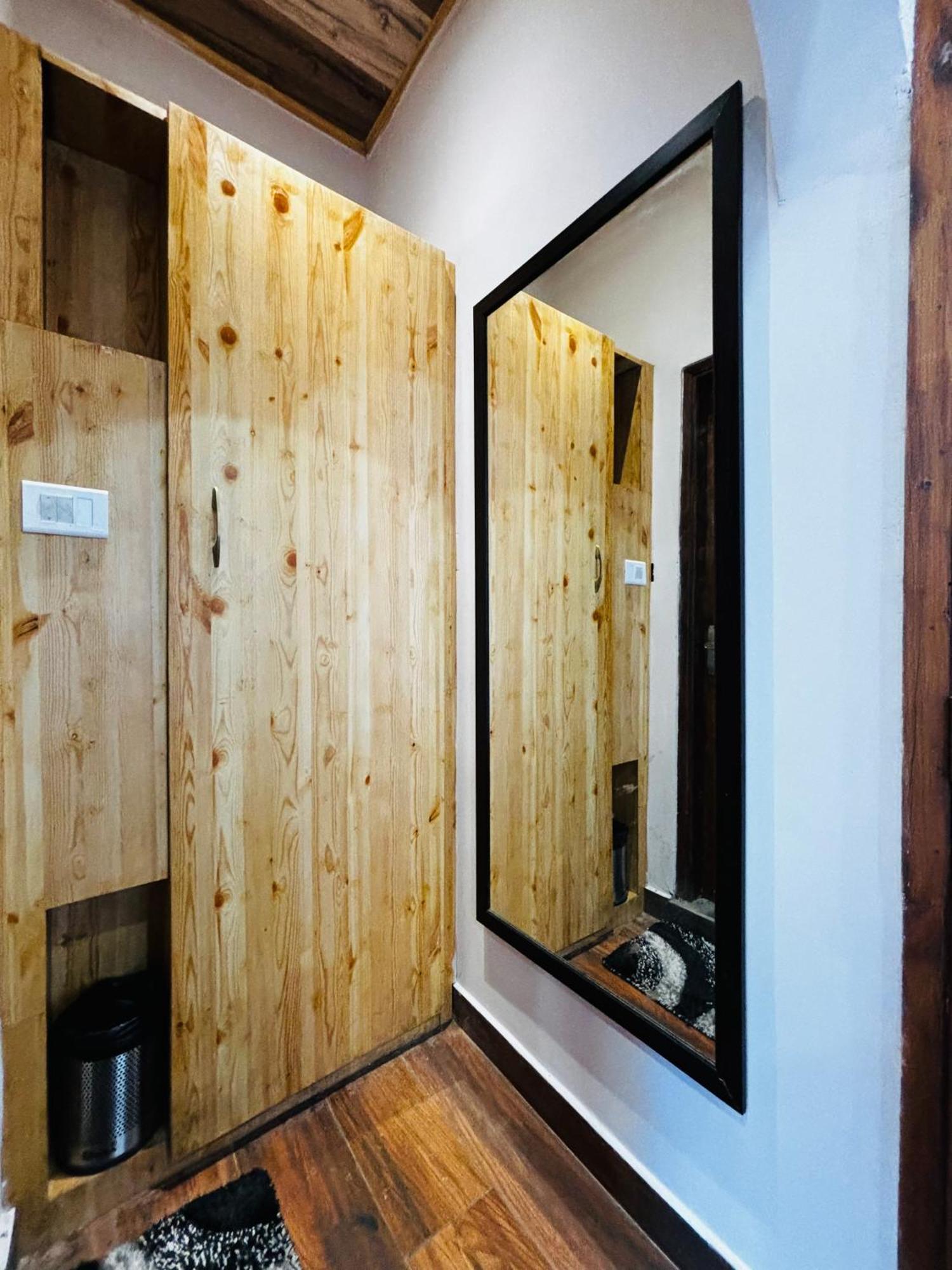 Hilly Horizon Bnb Kufri Cheog Eksteriør bilde